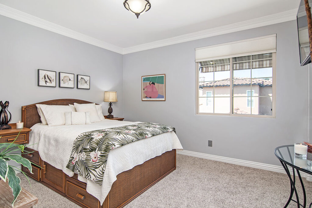 San Diego Real Estate | 2080 Historic Decatur