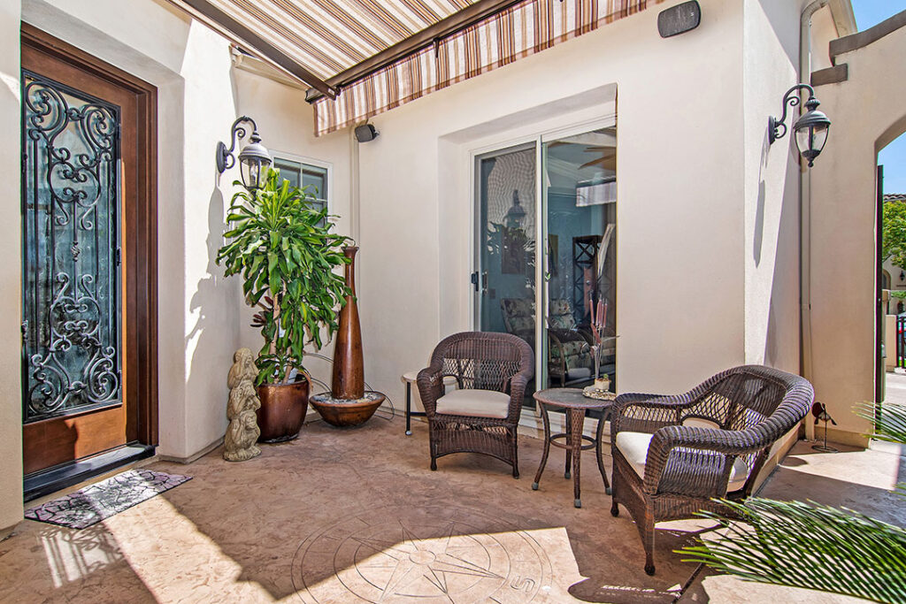 San Diego Real Estate | 2080 Historic Decatur