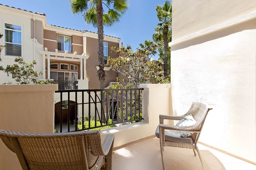 San Diego Real Estate | 2778 Farragut 96