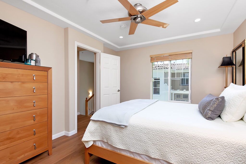 San Diego Real Estate | 2778 Farragut 96