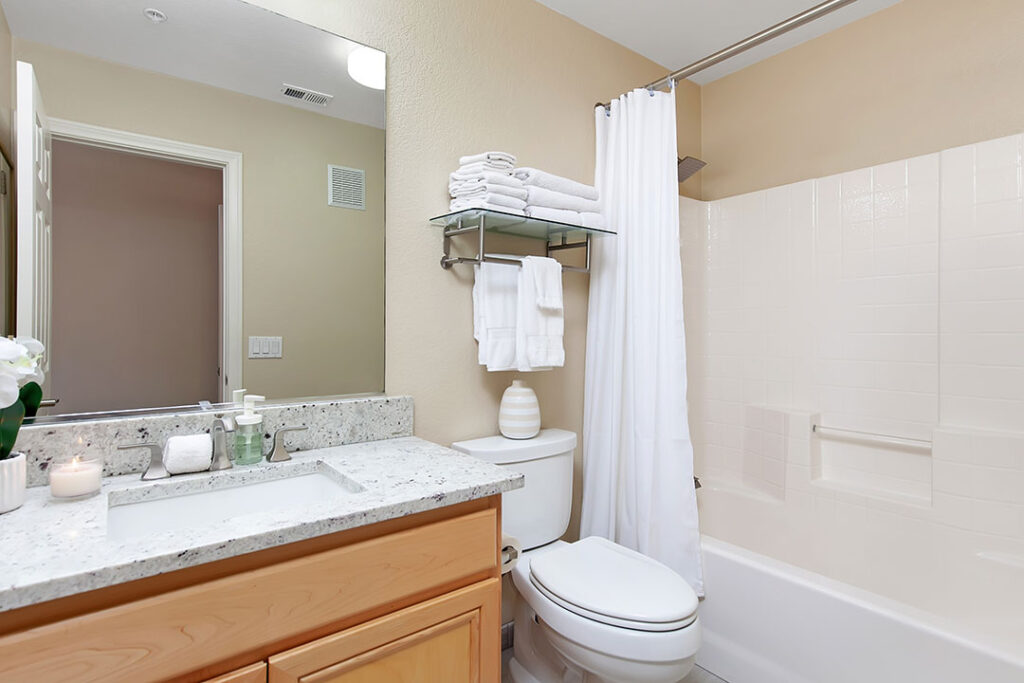 San Diego Real Estate | 2778 Farragut 96