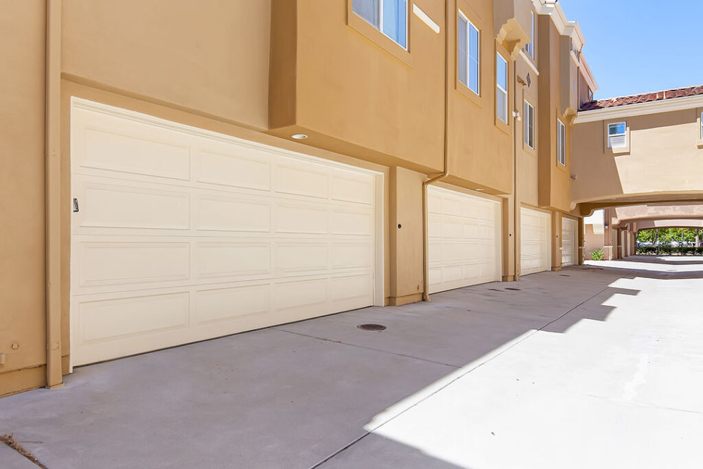 San Diego Real Estate | 2778 Farragut 96