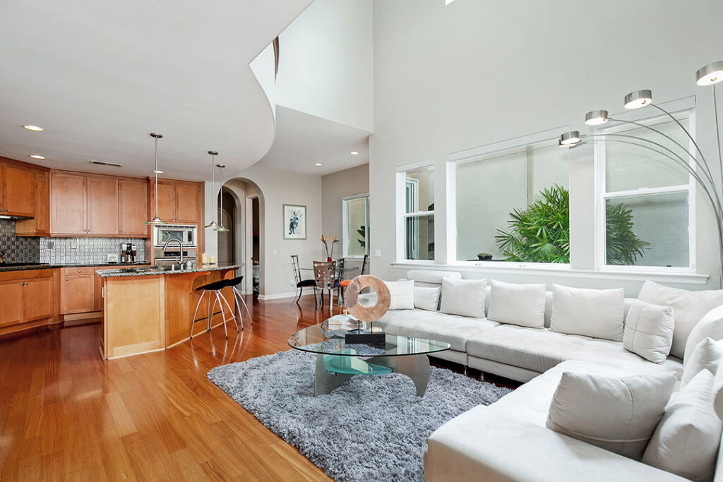 San Diego Real Estate | 2739 E Evans