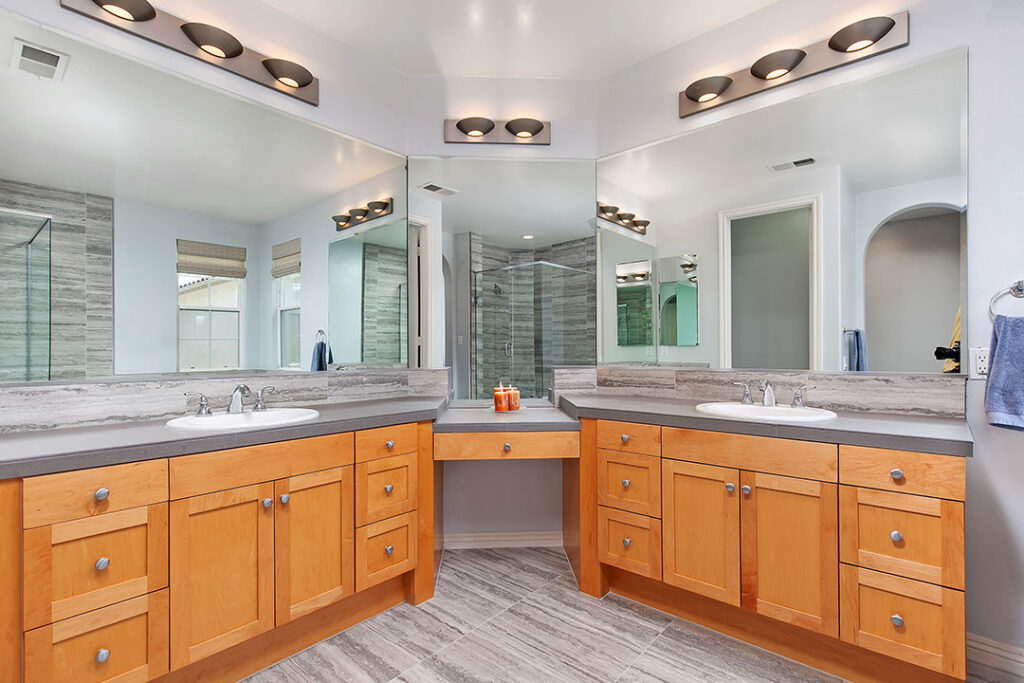 San Diego Real Estate | 2739 E Evans