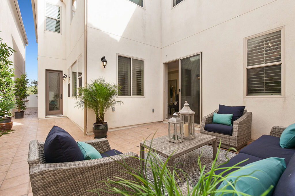 San Diego Real Estate | 2883 Farragut