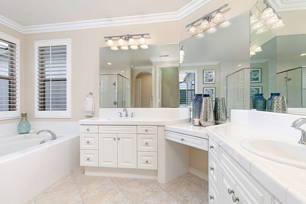 San Diego Real Estate | 2883 Farragut