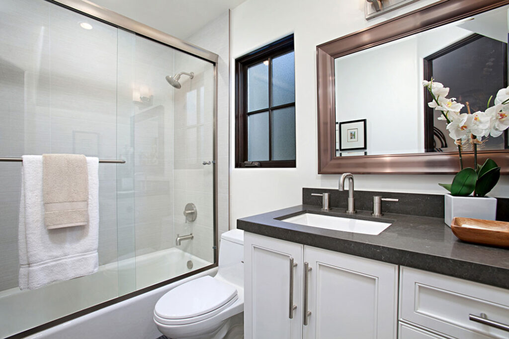 San Diego Real Estate | 3011 Lawrence