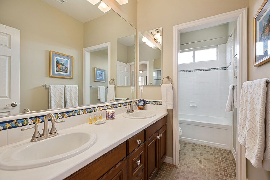 San Diego Real Estate | 2104 McDonough