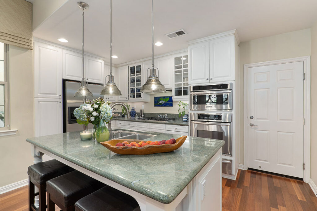 San Diego Real Estate | 2731 E Evans