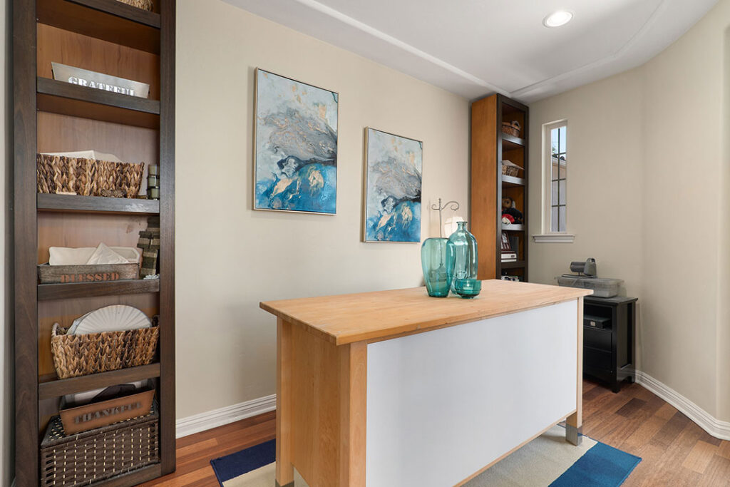 San Diego Real Estate | 2731 E Evans