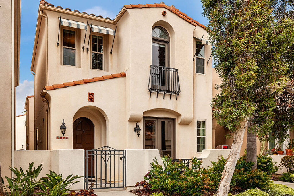 San Diego Real Estate | 2759 E Bainbridge