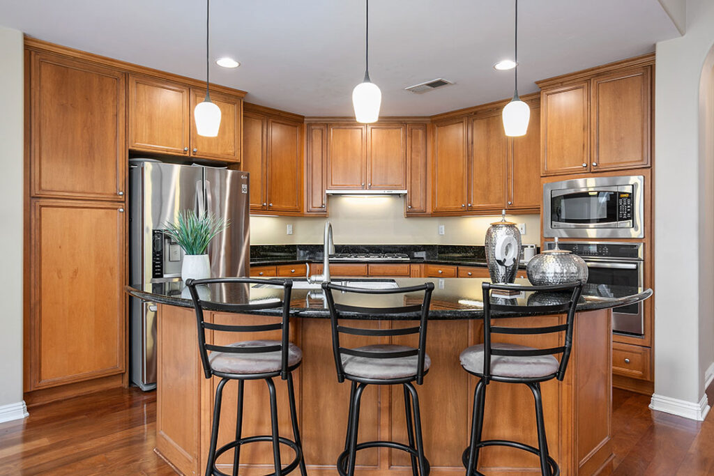 San Diego Real Estate | 2759 E Bainbridge