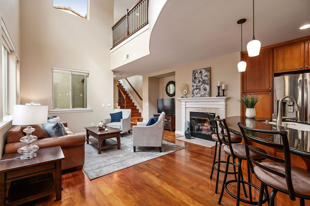 San Diego Real Estate | 2759 E Bainbridge