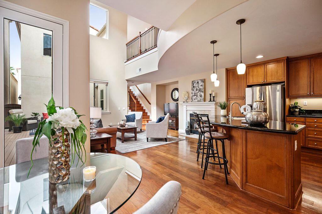 San Diego Real Estate | 2759 E Bainbridge