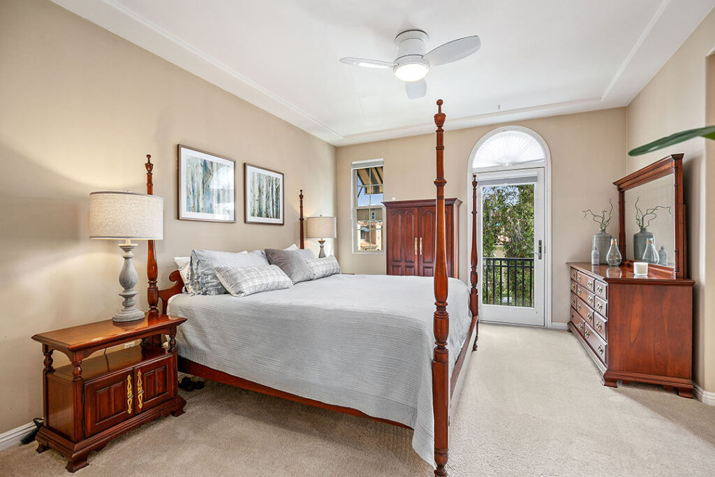 San Diego Real Estate | 2759 E Bainbridge