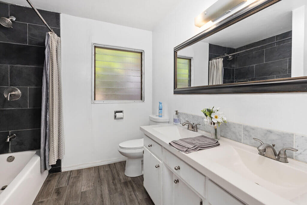 San Diego Real Estate | 2260 Rosecrans