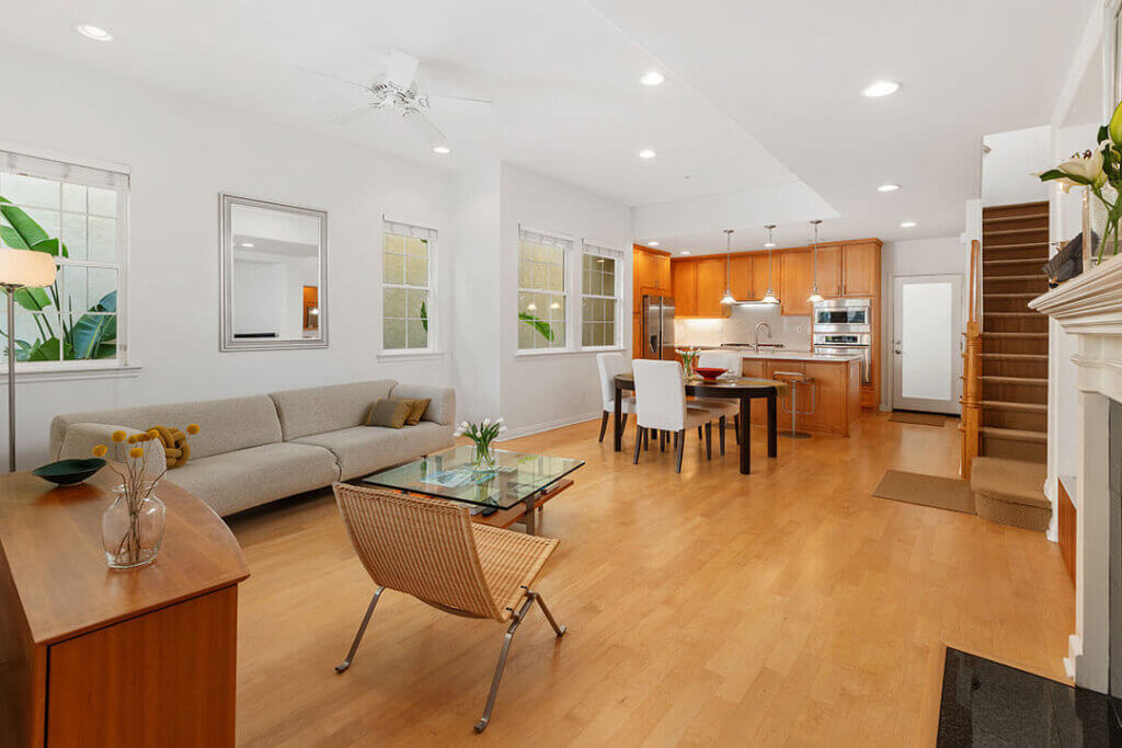 San Diego Real Estate | 2717 E Bainbridge