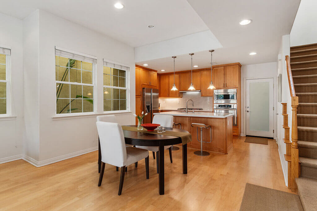 San Diego Real Estate | 2717 E Bainbridge