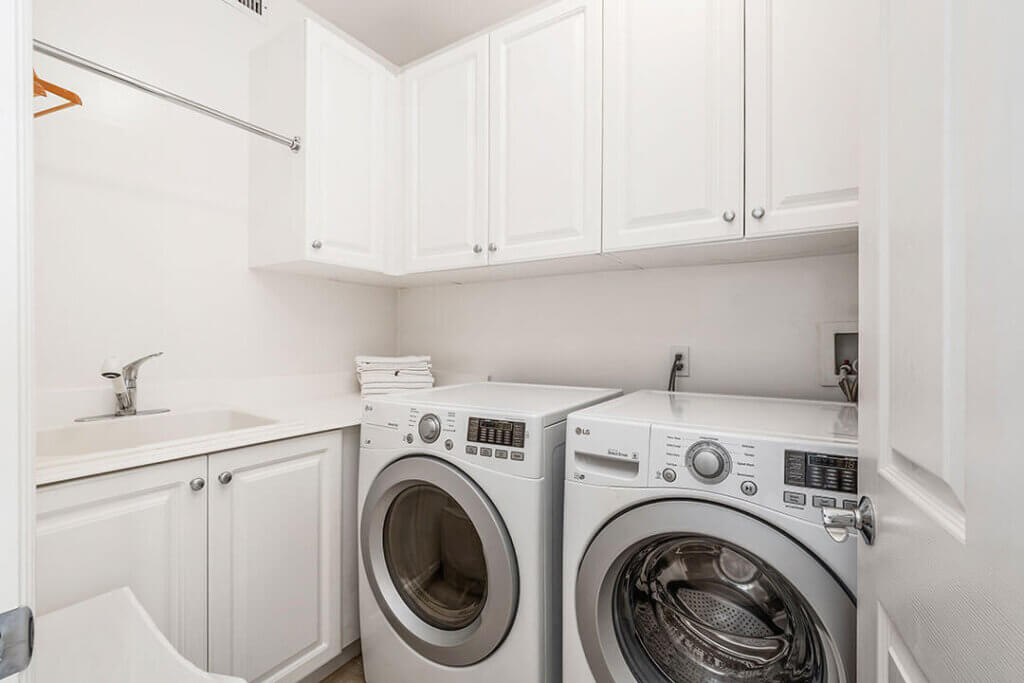 San Diego Real Estate | 2717 E Bainbridge